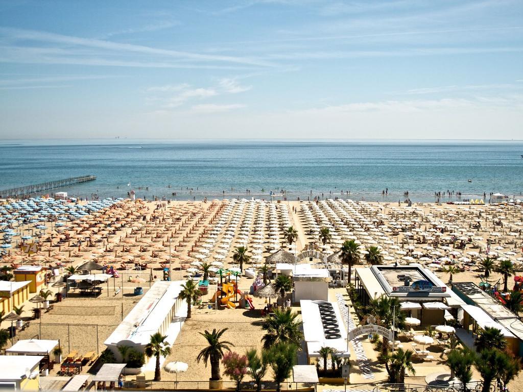 Hotel Kursaal Ρίμινι Εξωτερικό φωτογραφία