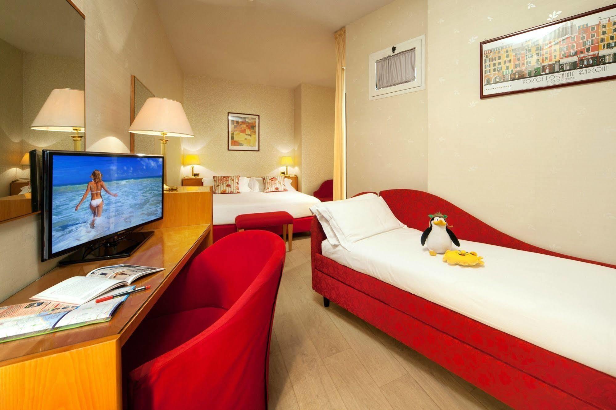Hotel Kursaal Ρίμινι Εξωτερικό φωτογραφία